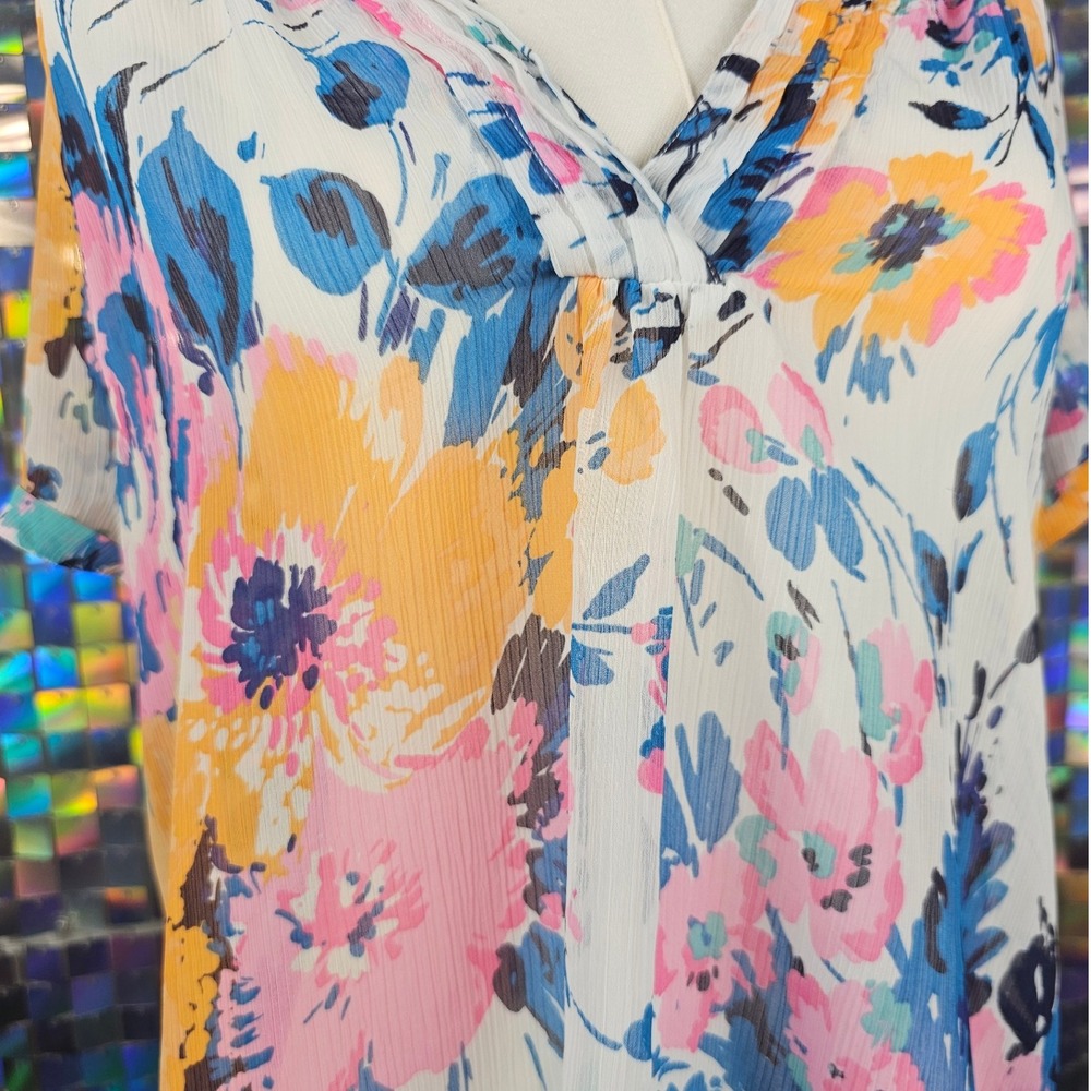 Women's Sheer Floral V-Neck Short Sleeve Tunic Top‎ Blouse - Picture 3 of 9
